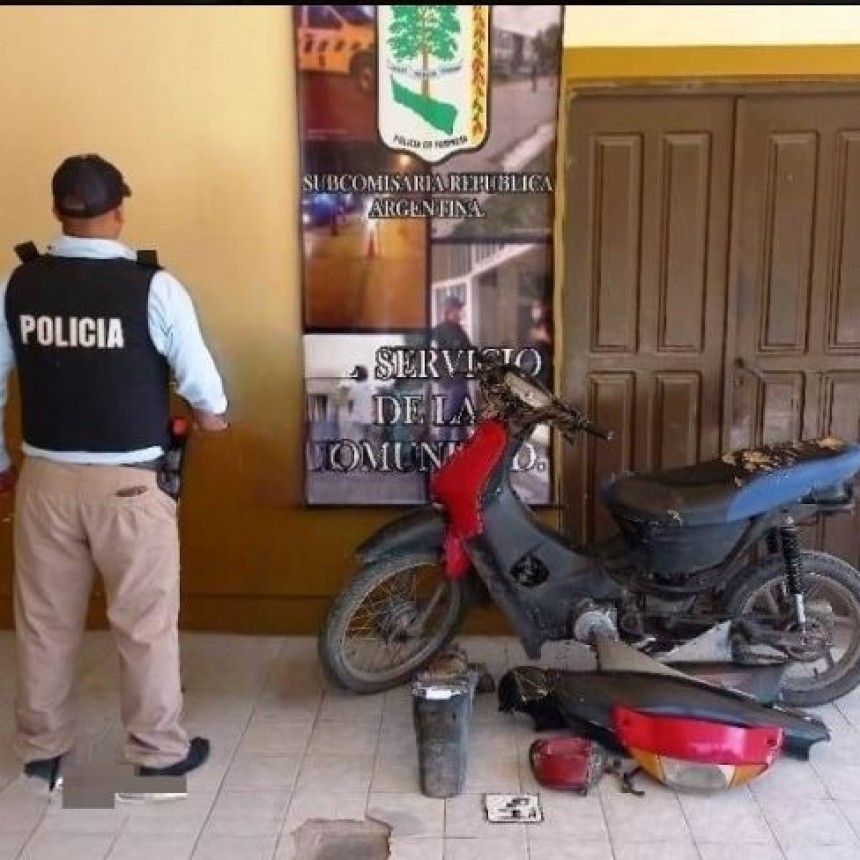 La Polic&iacute;a recuper&oacute; tres motos y detuvo a dos hombres