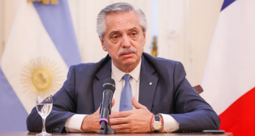 Alberto Fern&aacute;ndez confirm&oacute; el bono de fin de a&ntilde;o para trabajadores del sector p&uacute;blico y privado