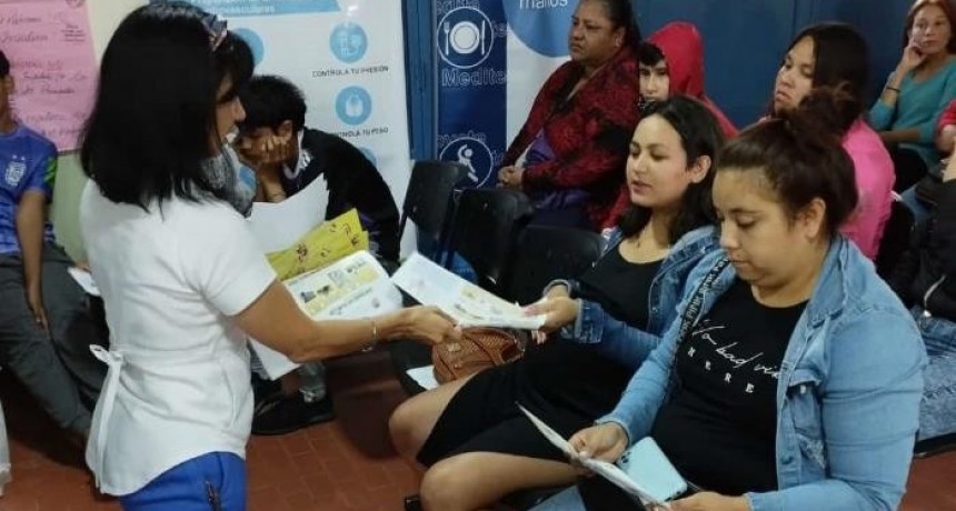 Centro de salud República Argentina: enseñaron cuidados para la prevención y el control de la diabetes