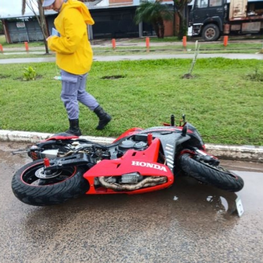 Un motociclista murió tras una colisión con un automóvil