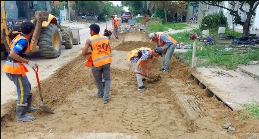 La Comuna prosigue de manera intensa con el programa de recomposición de arterias pavimentadas