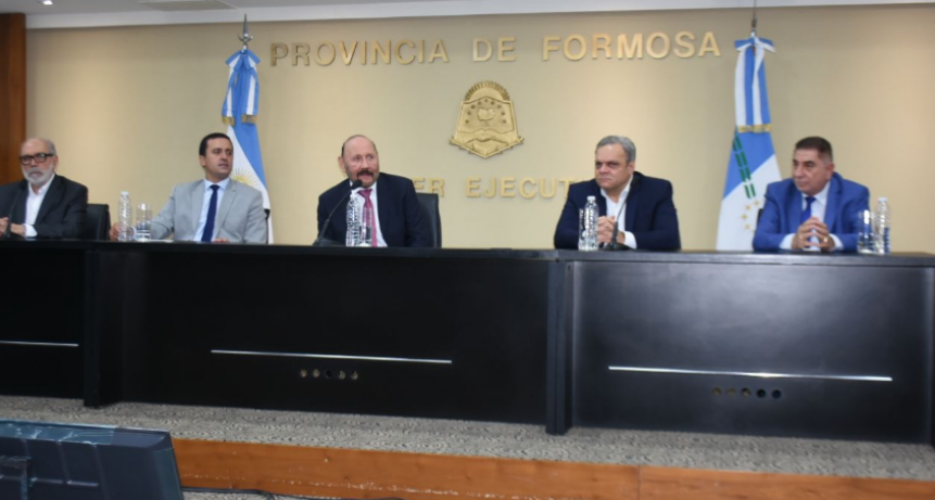 Insfr&aacute;n asegur&oacute; que &ldquo;nada se hace al azar en Formosa&rdquo; en la presentaci&oacute;n del proyecto de la empresa brasilera