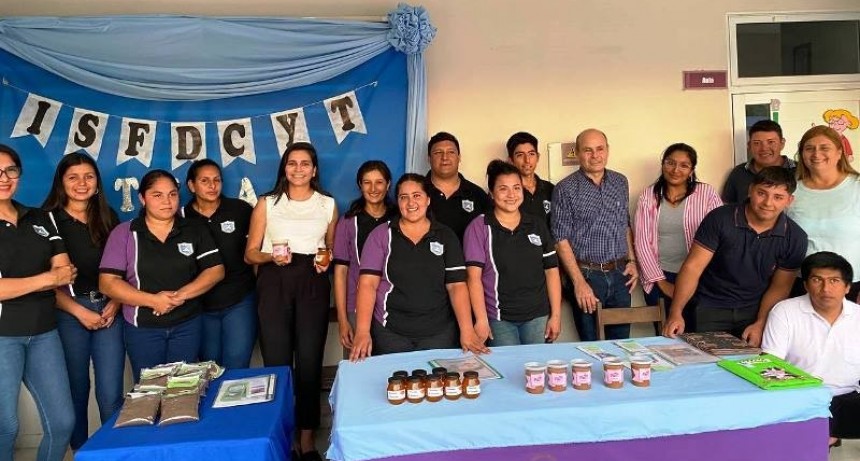Visita a emprendedores y capacitación para el desarrollo turístico en Pozo del Tigre