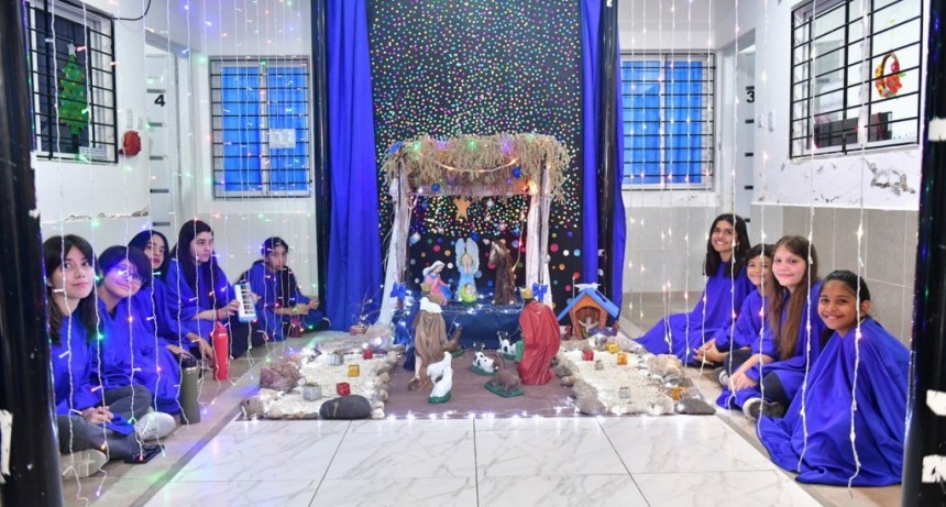 El Coro Infanto Juvenil visitó organismo con su Cantata Navideña
