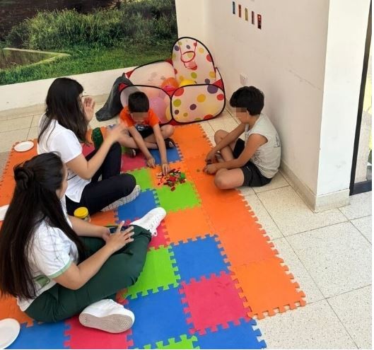 El centro de salud del barrio La Pilar llevó adelante un innovador taller destinado a niñas y niños