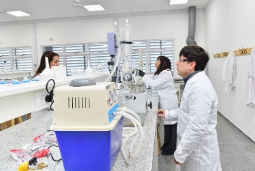 Aráoz trazó un balance positivo del año educativo y advirtió por el impacto del nuevo proyecto de “Libertad Educativa”