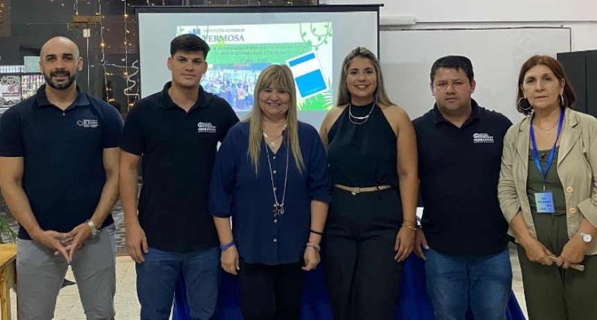 Celebramos la educaci&oacute;n y la profesionalizaci&oacute;n.