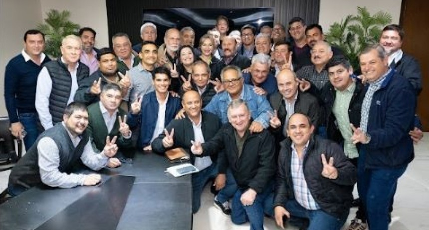 El gobernador Insfr&aacute;n encabez&oacute; un almuerzo de fin de a&ntilde;o